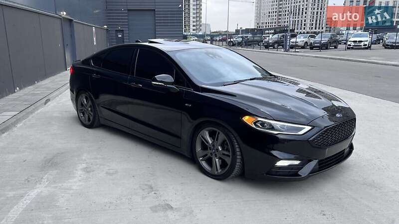 Седан Ford Fusion 2016 в Киеве