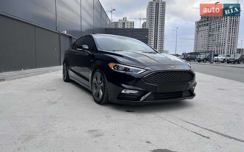 Седан Ford Fusion 2016 в Киеве