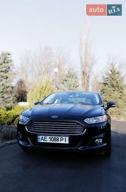 Седан Ford Fusion 2015 в Павлограде