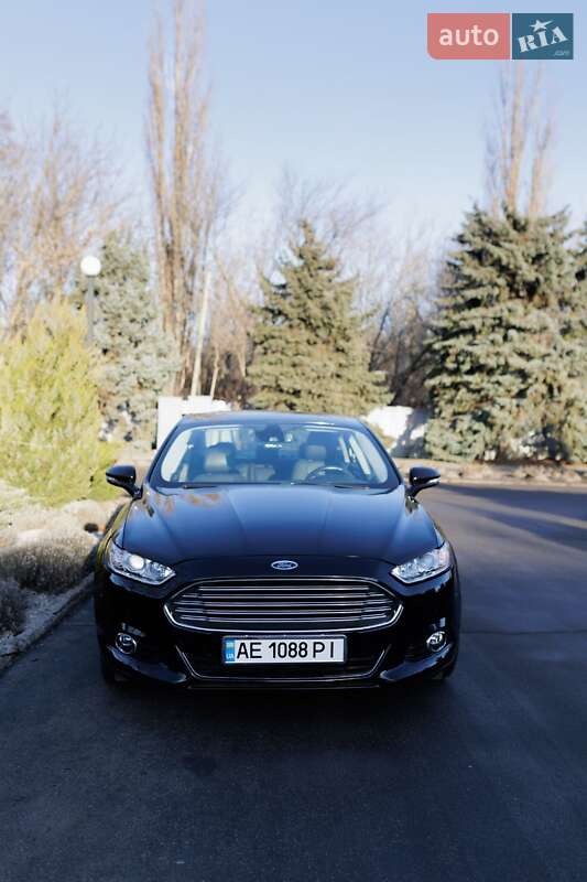 Ford Fusion 2015
