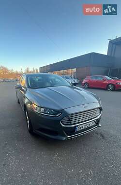 Седан Ford Fusion 2014 в Одесі