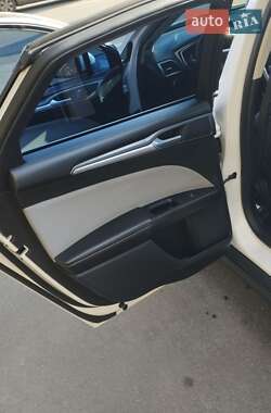 Седан Ford Fusion 2014 в Дніпрі