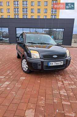 Хэтчбек Ford Fusion 2009 в 
