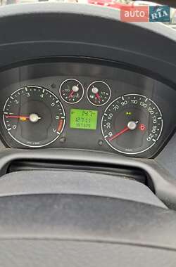 Хэтчбек Ford Fusion 2009 в 