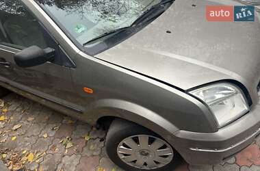 Хэтчбек Ford Fusion 2004 в Запорожье