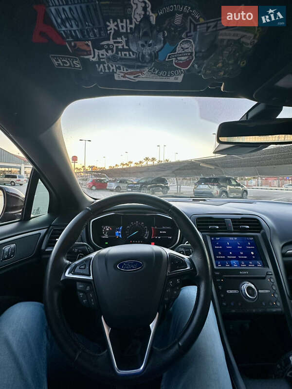 Седан Ford Fusion 2016 в Киеве