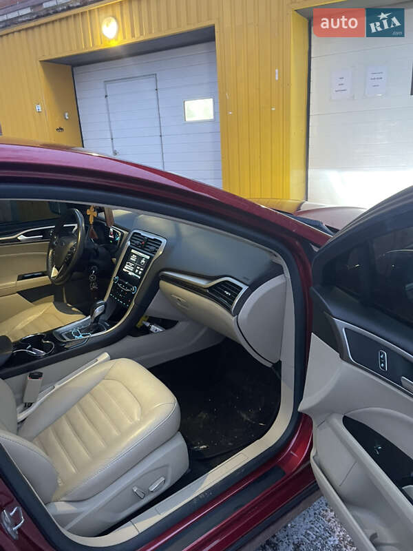 Седан Ford Fusion 2014 в Чернігові фото 13 Седан Ford Fusion 2014 в Чернігові