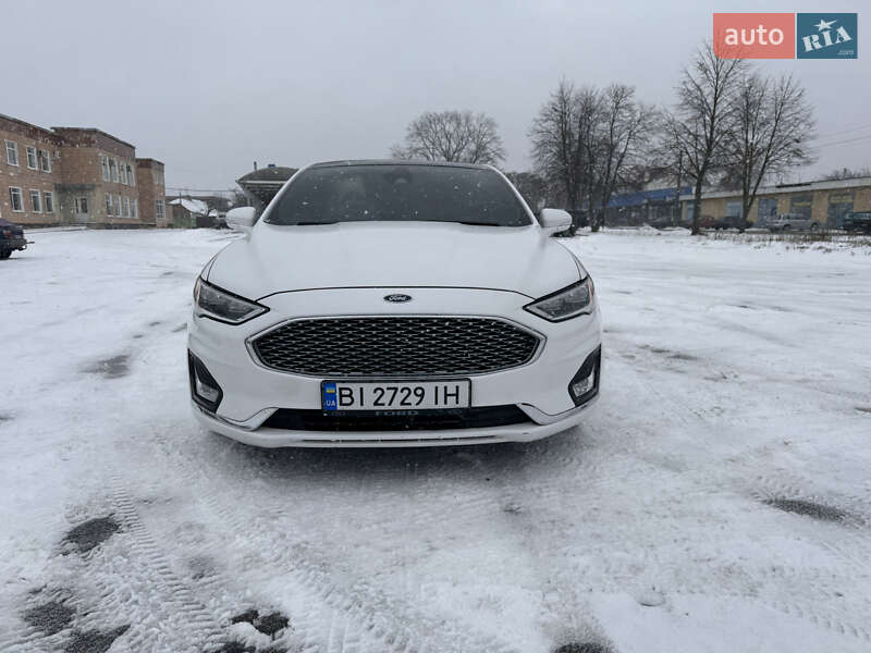 Седан Ford Fusion 2020 в 