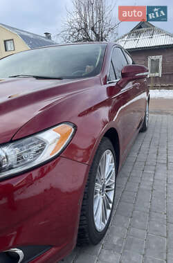 Седан Ford Fusion 2014 в Чернігові