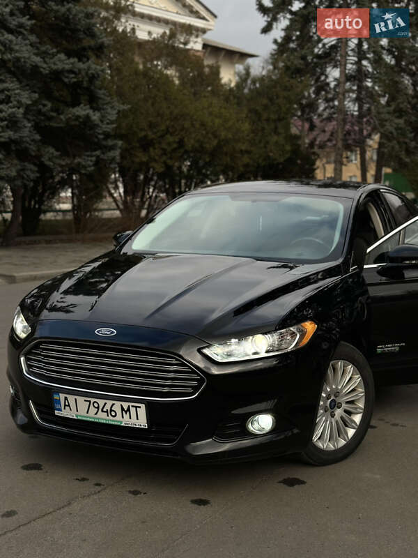 Седан Ford Fusion 2016 в Днепре
