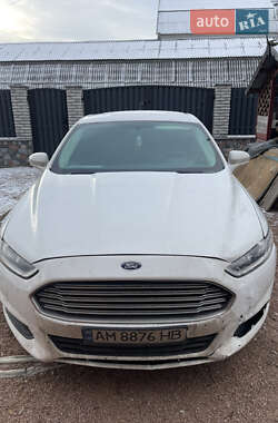 Седан Ford Fusion 2015 в Житомирі