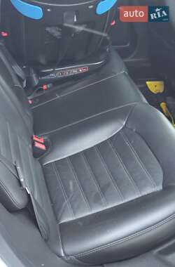 Седан Ford Fusion 2015 в 
