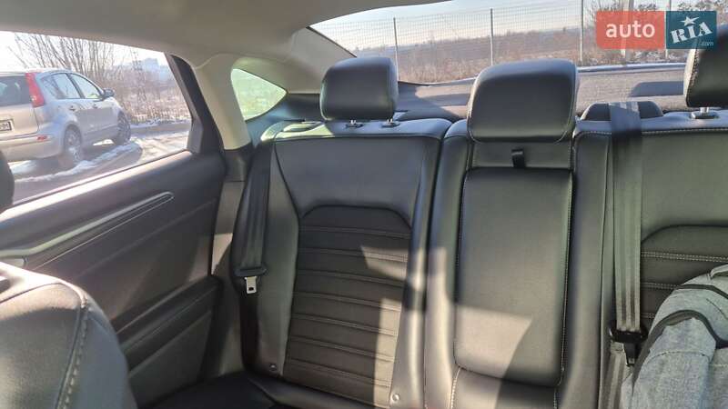 Седан Ford Fusion 2017 в Вінниці