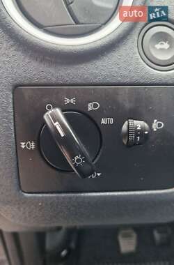 Хэтчбек Ford Fusion 2006 в 