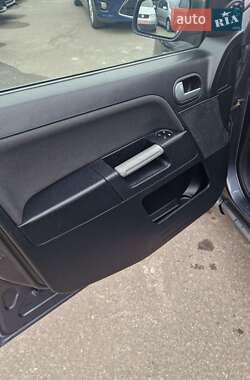 Хэтчбек Ford Fusion 2006 в 
