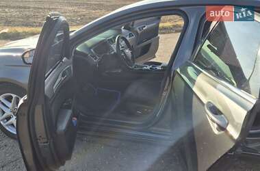 Седан Ford Fusion 2016 в Новой Дофиновке
