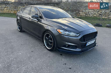 Седан Ford Fusion 2015 в Одесі