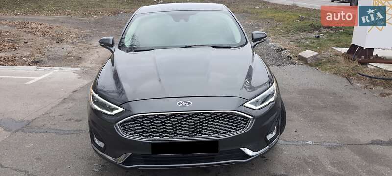 Седан Ford Fusion 2018 в Києві