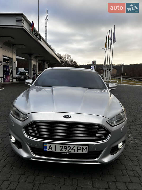 Седан Ford Fusion 2012 в Обухове