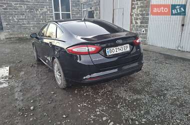 Седан Ford Fusion 2015 в Ивано-Франковске