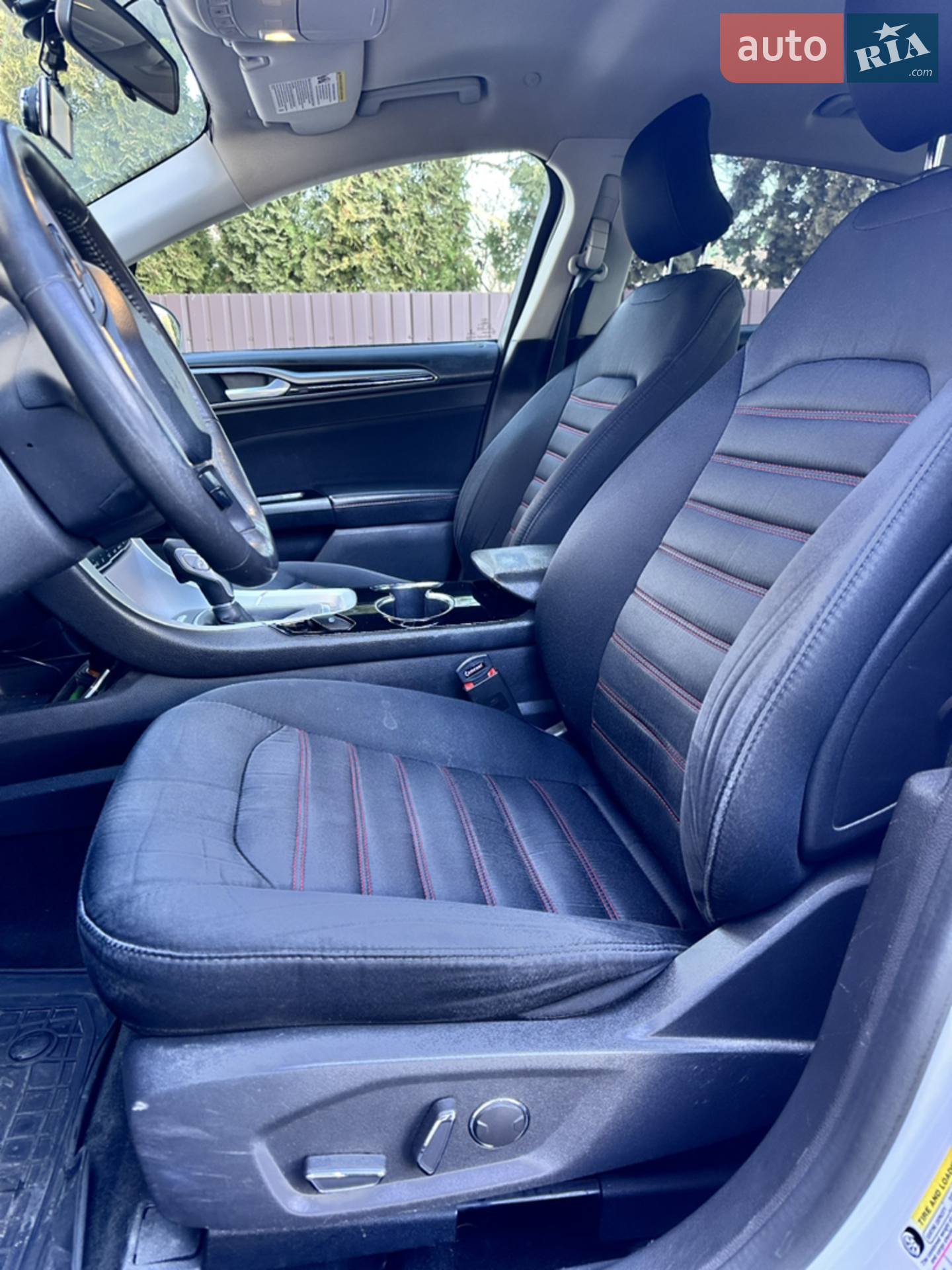 2015 Ford Fusion - мініатюра 31
