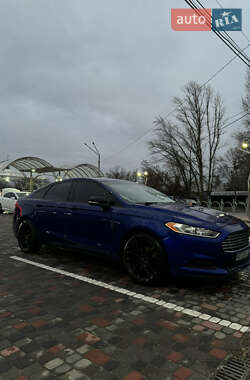 Седан Ford Fusion 2014 в Днепре