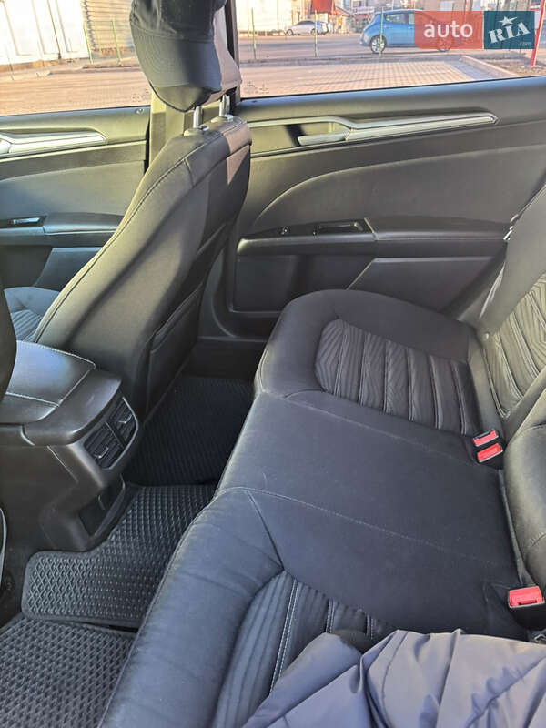 Седан Ford Fusion 2016 в Вінниці фото 6 Седан Ford Fusion 2016 в Вінниці