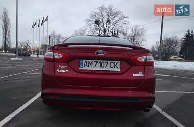 Седан Ford Fusion 2014 в 