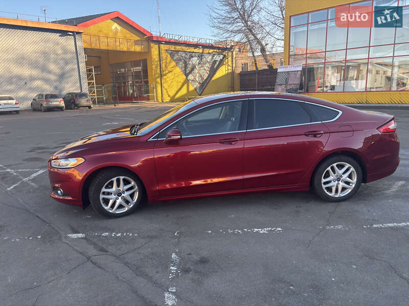 Седан Ford Fusion 2013 в Житомирі