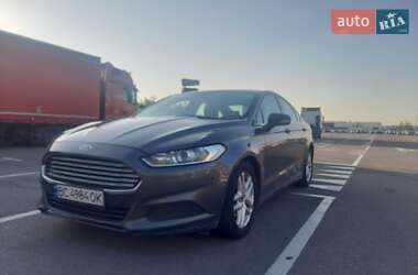 Седан Ford Fusion 2014 в Львове