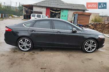 Седан Ford Fusion 2012 в 