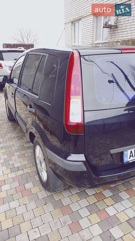 Хэтчбек Ford Fusion 2008 в Павлограде