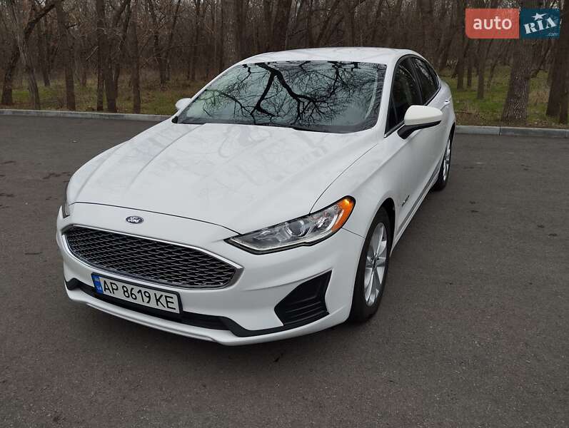 Седан Ford Fusion 2018 в Запорожье