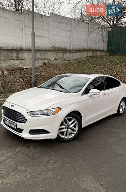 Седан Ford Fusion 2012 в Києві