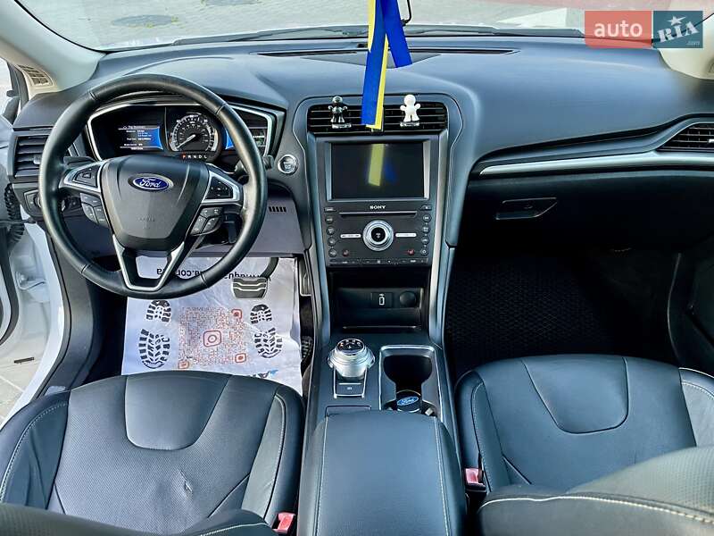 Седан Ford Fusion 2016 в Тернополе