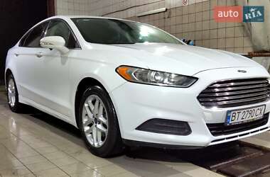 Седан Ford Fusion 2014 в 