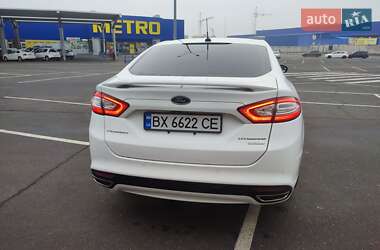 Седан Ford Fusion 2015 в Виннице