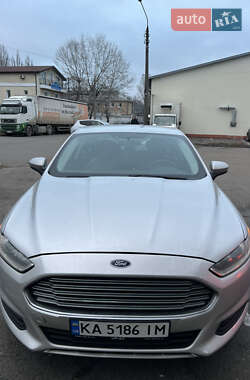 Седан Ford Fusion 2014 в Києві