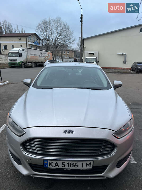 Седан Ford Fusion 2014 в Киеве