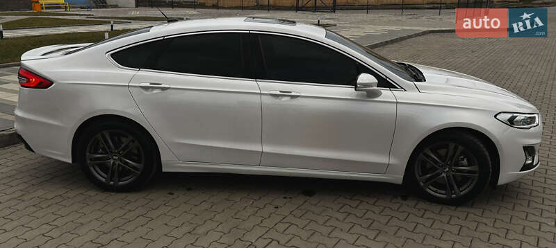 Седан Ford Fusion 2020 в Хмельницькому