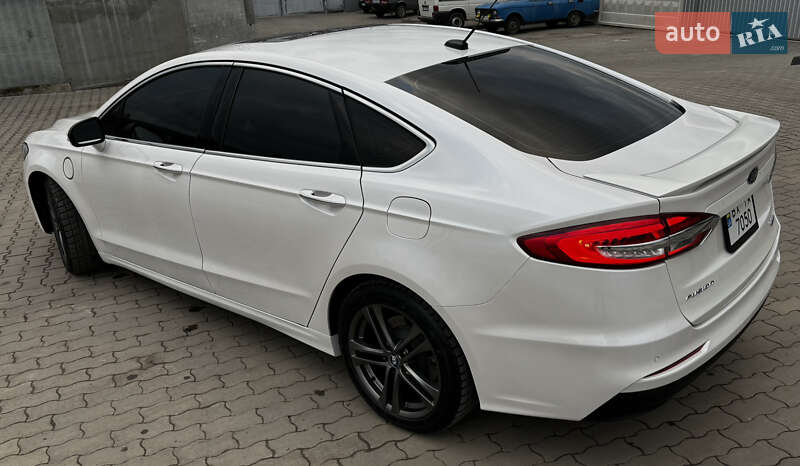 Седан Ford Fusion 2020 в Хмельницькому