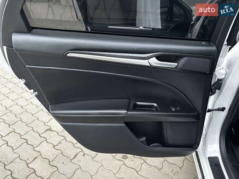 Седан Ford Fusion 2020 в Хмельницькому