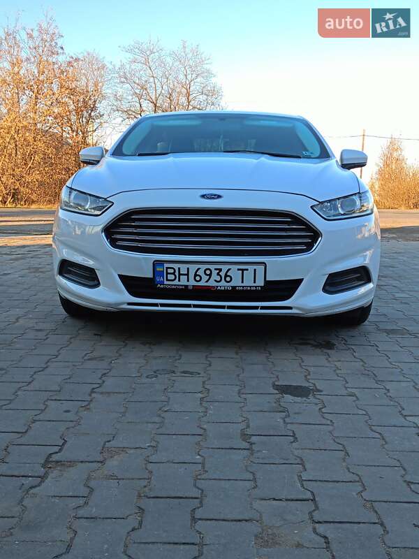 Ford Fusion 2013