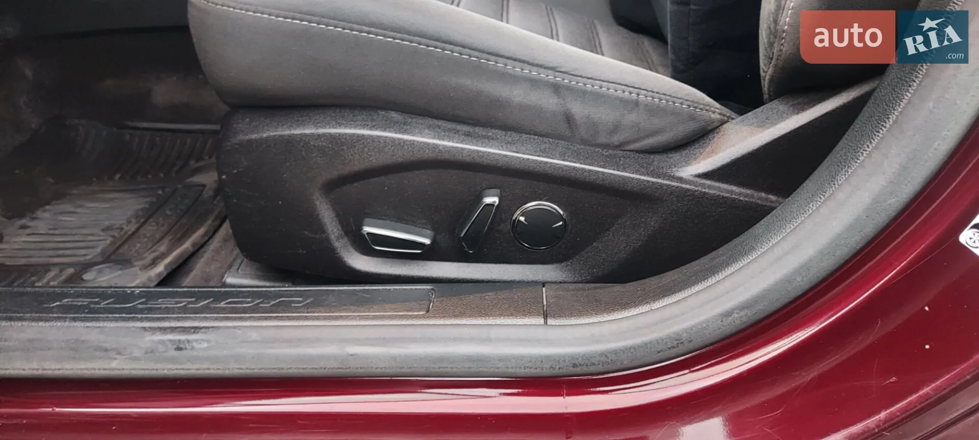 2016 Ford Fusion - мініатюра 17