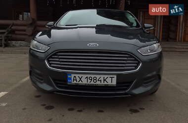 Седан Ford Fusion 2014 в 