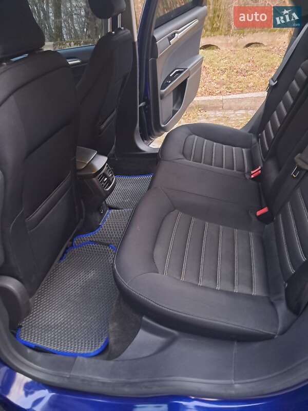 Седан Ford Fusion 2014 в Каневе фото 18 Седан Ford Fusion 2014 в Каневе