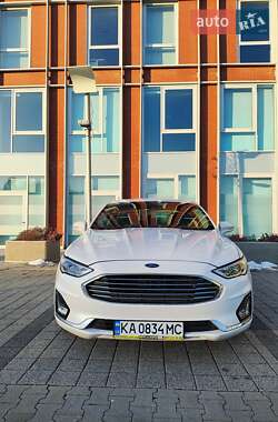 Седан Ford Fusion 2019 в Києві