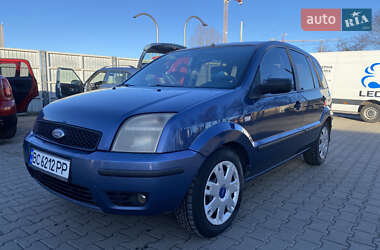 Хэтчбек Ford Fusion 2004 в Львове