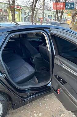 Седан Ford Fusion 2013 в 