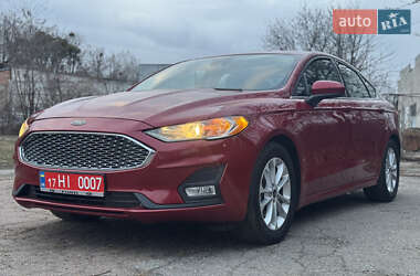 Седан Ford Fusion 2020 в Лубнах